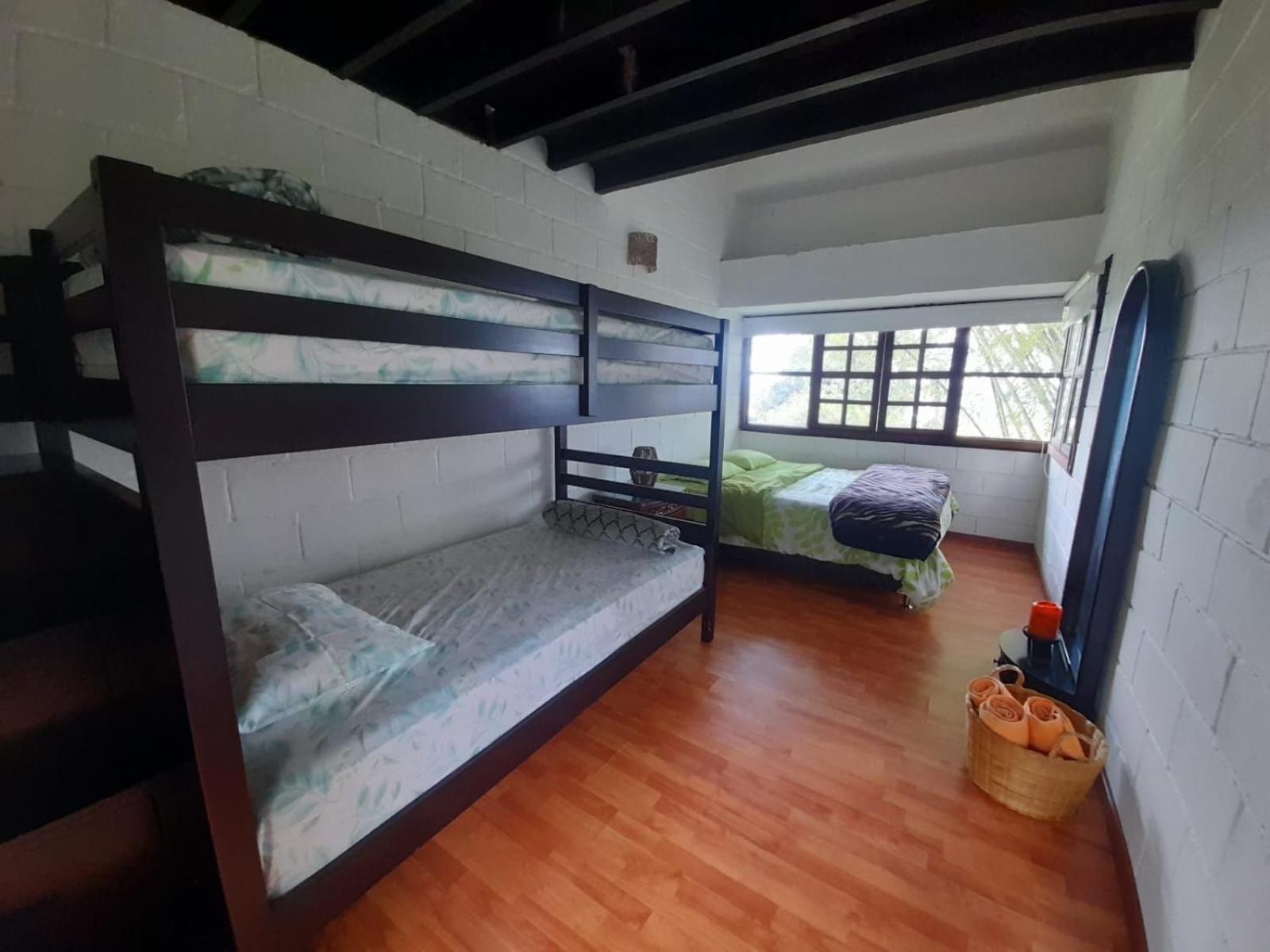 Hotel Maca Lago Calima Luaran gambar