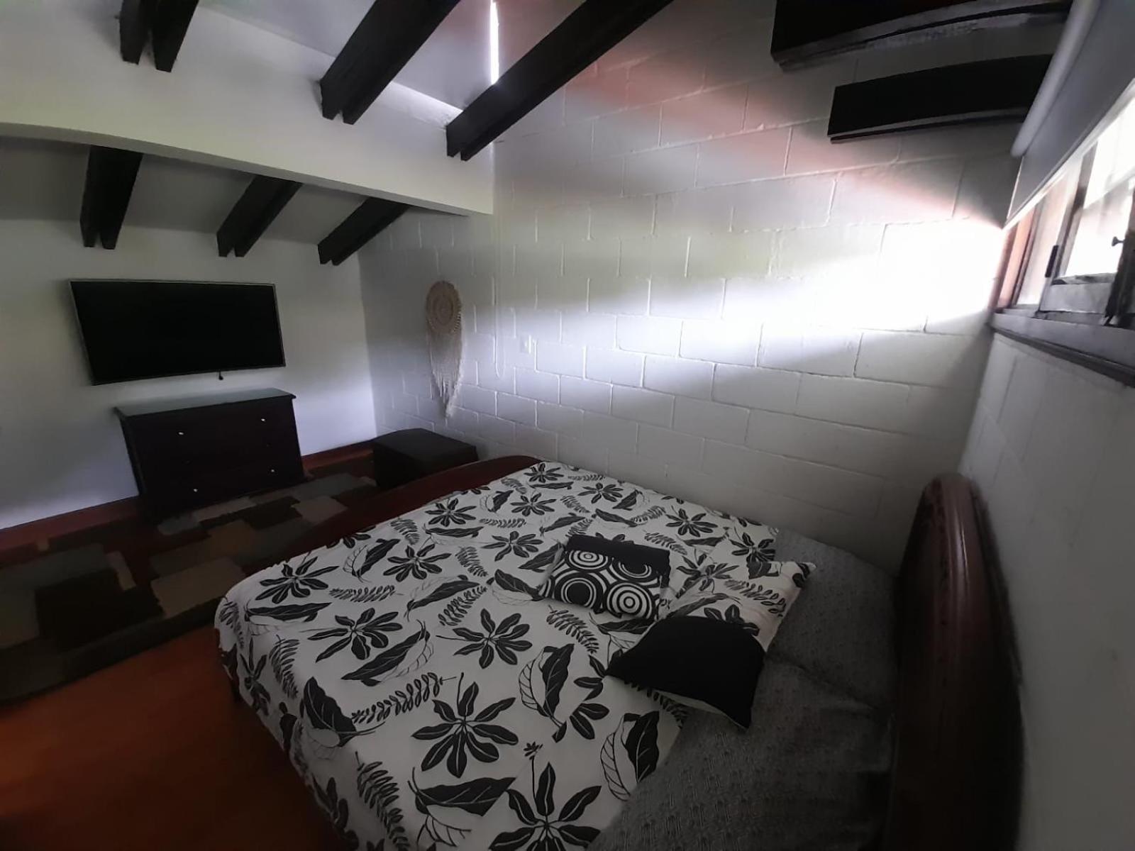 Hotel Maca Lago Calima Luaran gambar