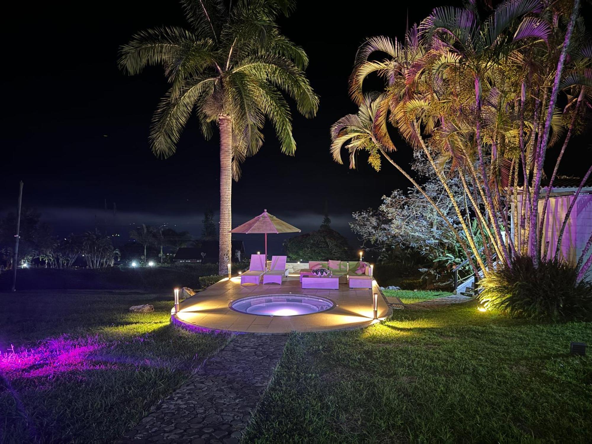 Hotel Maca Lago Calima Luaran gambar