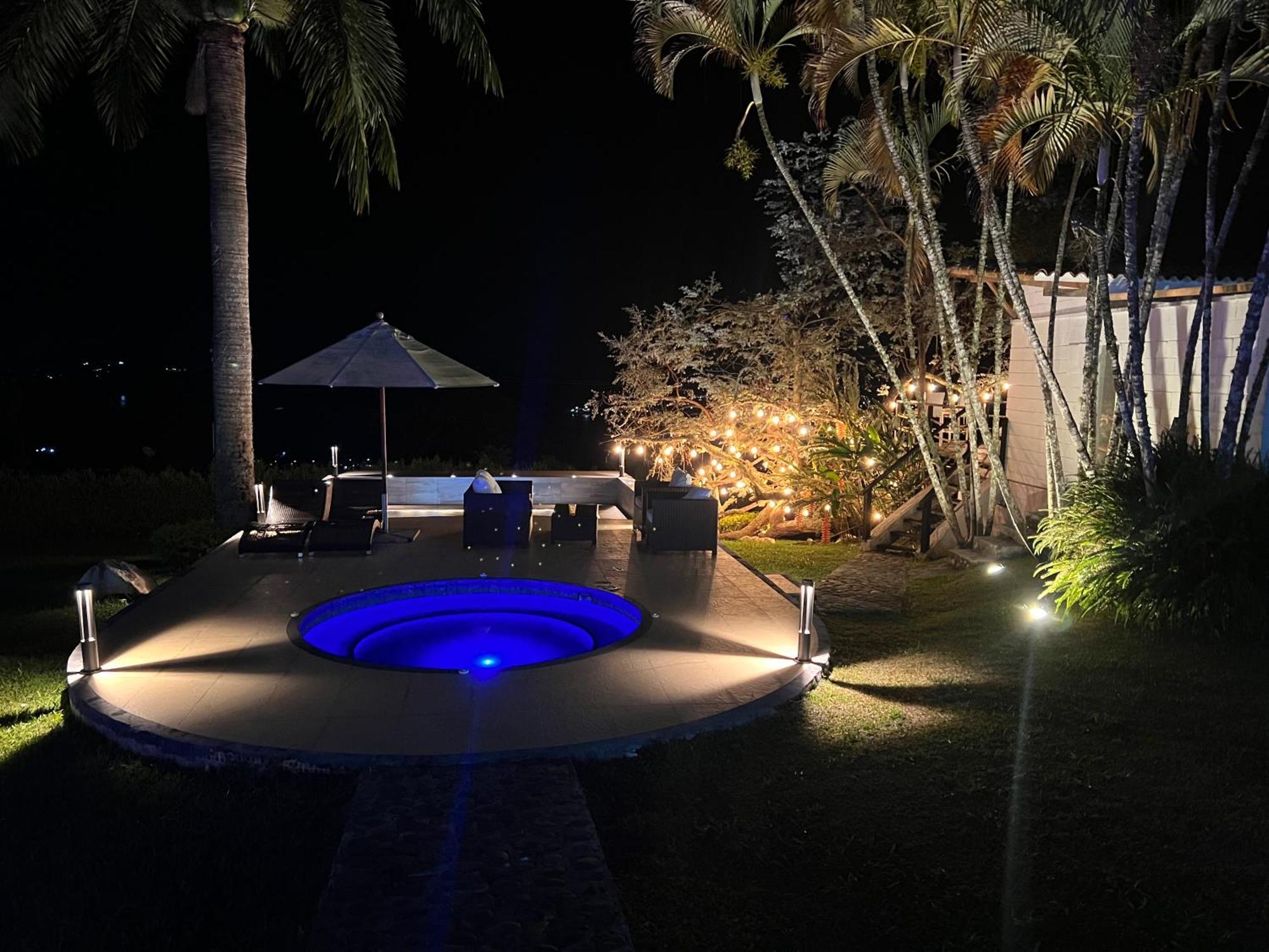 Hotel Maca Lago Calima Luaran gambar