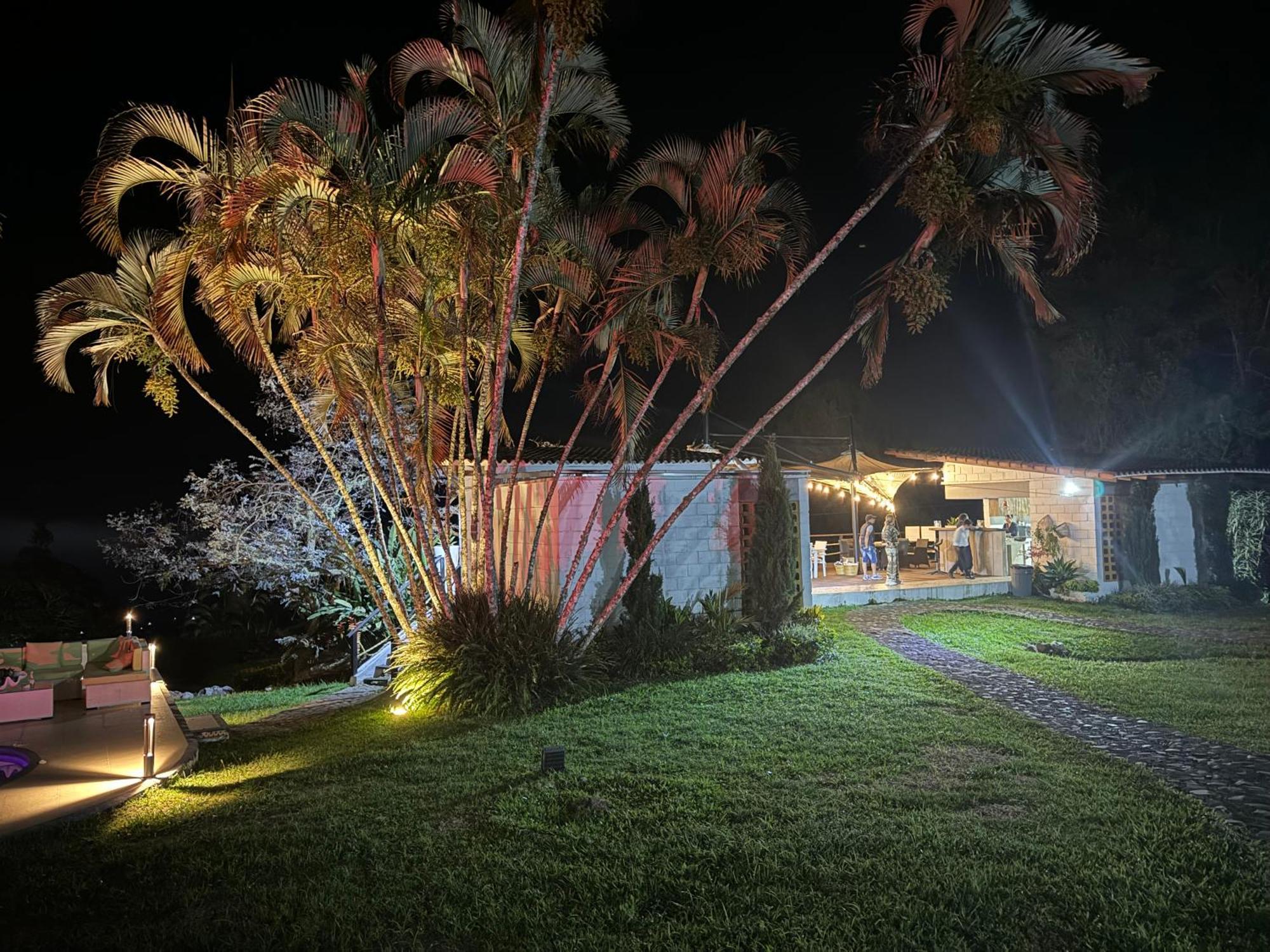 Hotel Maca Lago Calima Luaran gambar