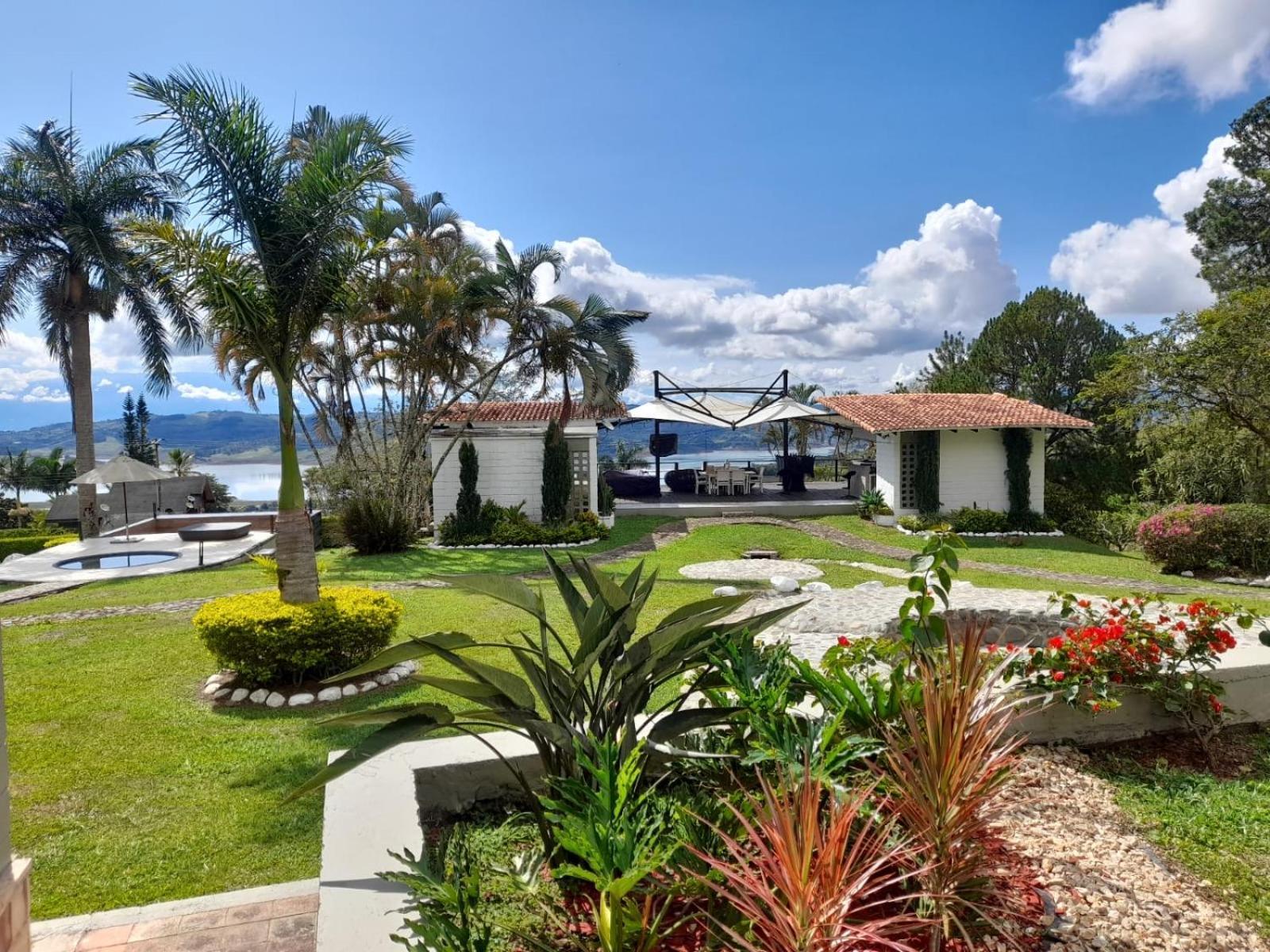 Hotel Maca Lago Calima Luaran gambar