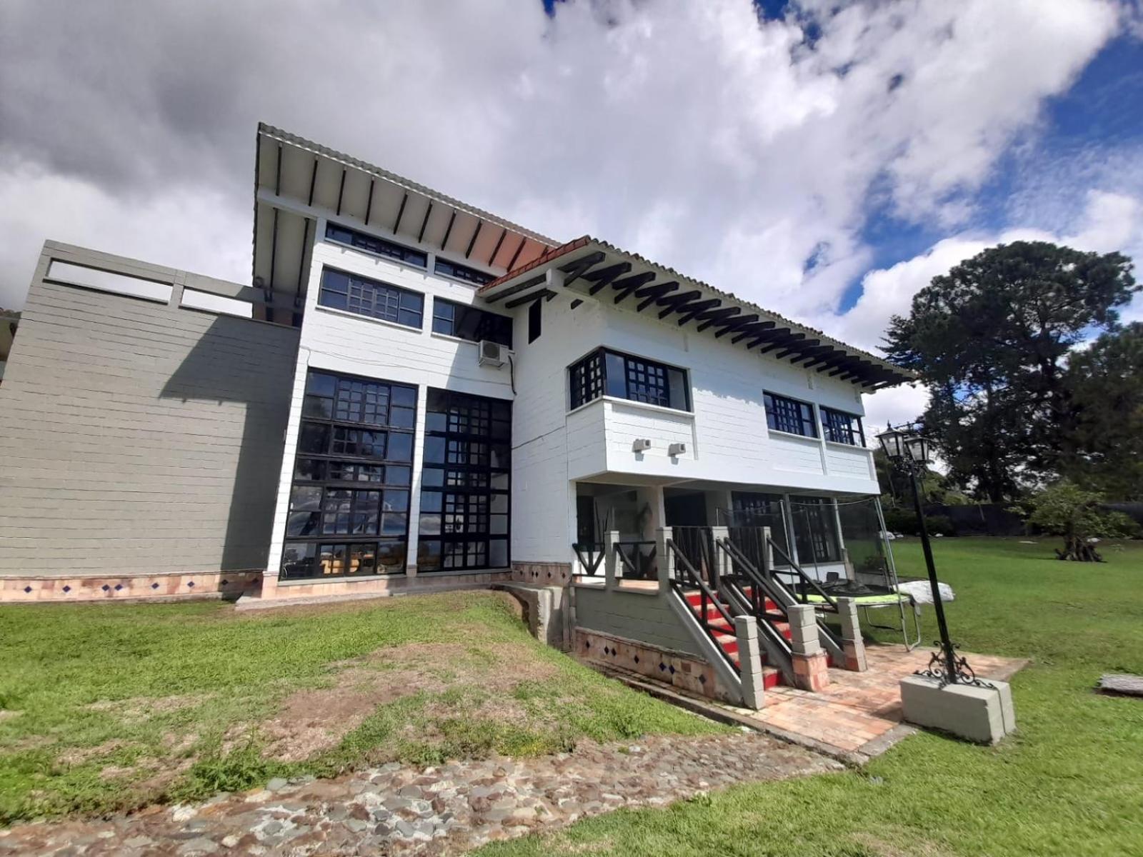 Hotel Maca Lago Calima Luaran gambar