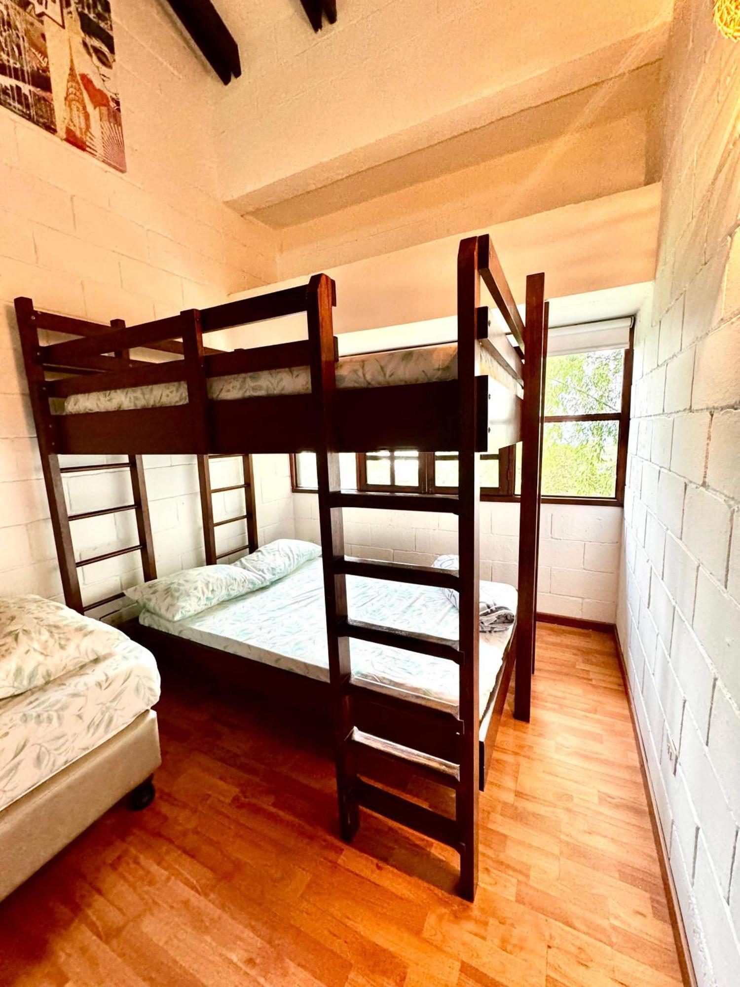 Hotel Maca Lago Calima Luaran gambar